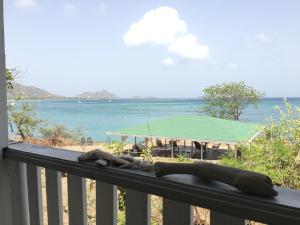 Cottage veranda sea view